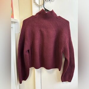 SOLD | Women’s Cropped Burgundy Sweater